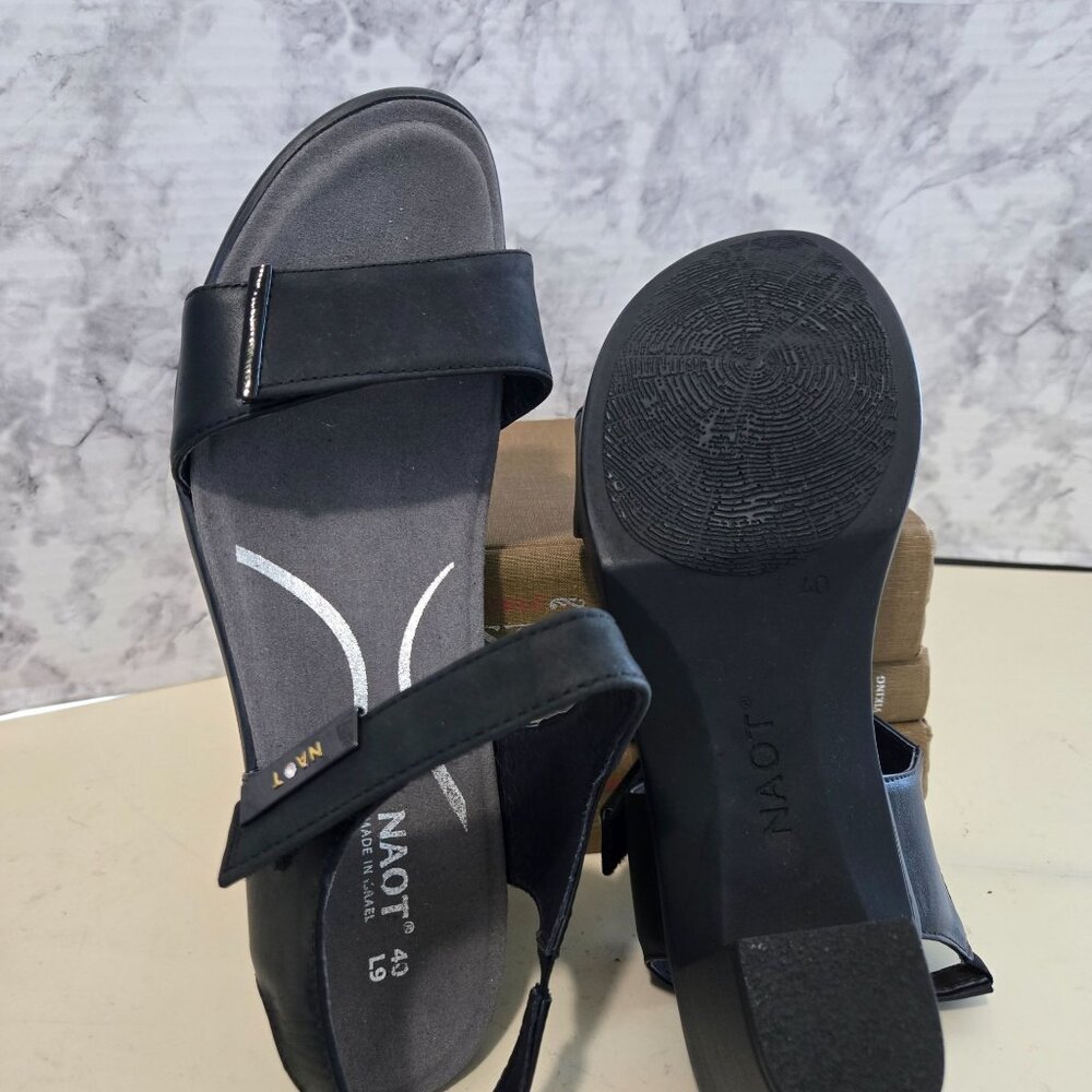 NAOT Women's Leather Sandals Sz: Eur 40 (US 9) - Picture 6 of 7